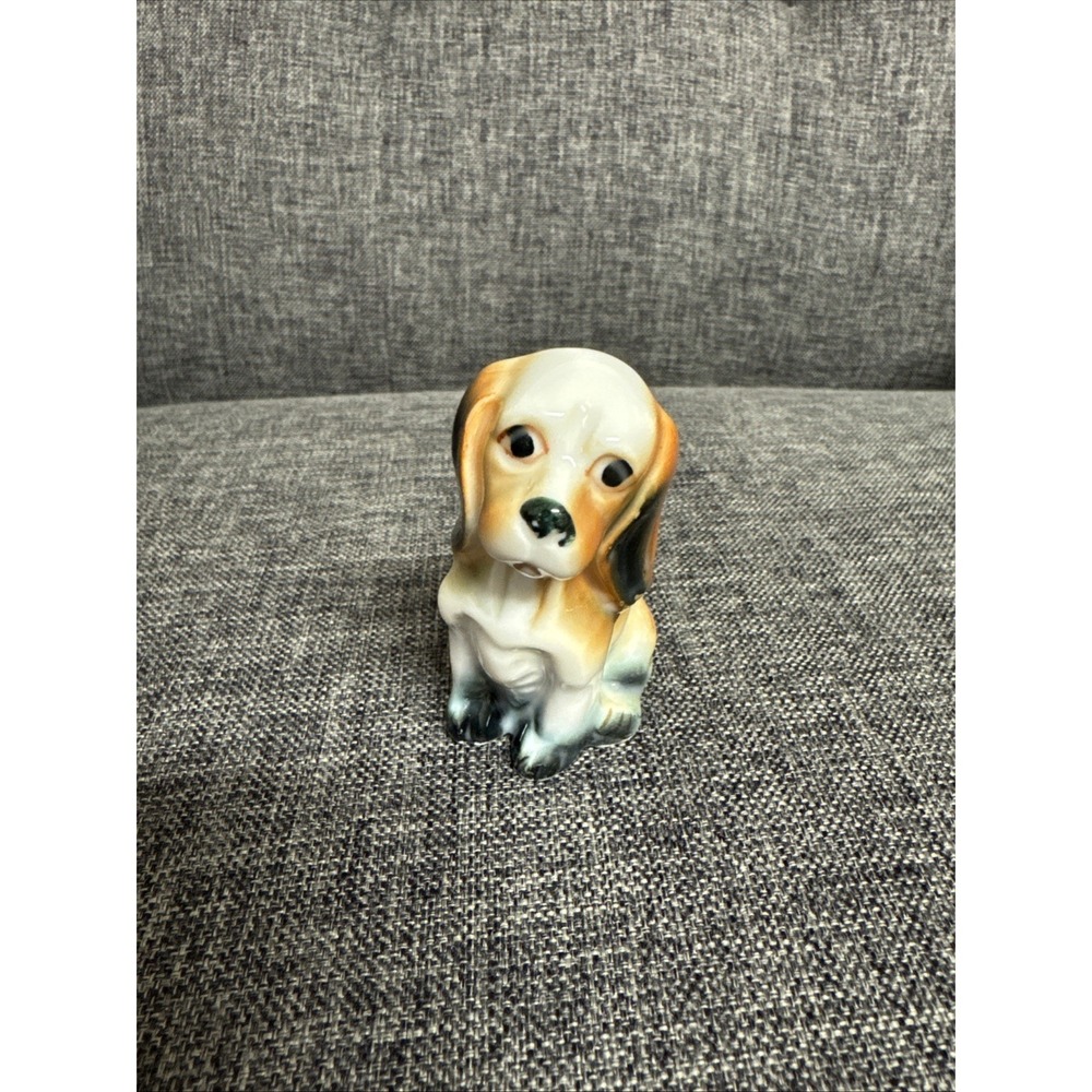 Vintage 2.5" Basset Hound Puppy Dog / Lipco / Figurine / Collectable